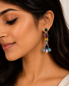 Vente en gros de boucles d'oreilles longues pendantes en jade argenté oxydé de style bohème pour femmes |   Fournisseur en gros de bijoux ethniques tendance pour mariage - Product Image 2