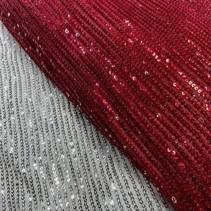 Tela de encaje bordada con lentejuelas de rejilla cuadrada premium, textil de malla a la moda para la confección de prendas de lujo. - Product Image 3
