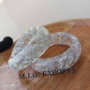 Hot and Most Sell Resin <b>Bangles</b> Resin <b>bangles</b> are versatile accessories used as bold and fashion-forward statement jewelry.2026. - Product Image 1