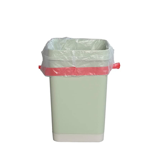 Rollo de bolsa de basura con cordón HDPE/LDPE para negocios y hogar Material duradero precio al por mayor personalizado de la fábrica de Vietnam - Product Image 3