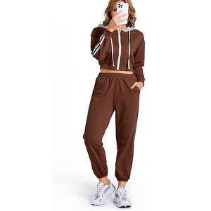 Ensemble 2 pièces gris pour femme, à capuche avec cordon de serrage, manches longues, 100 % coton, écologique, léger, respirant, vêtements de sport et de détente - Product Image 3