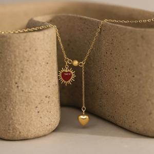 Collar con Colgante de Corazón y Sol de Acero Inoxidable, Doble Capa, Dorado, para Mujer, Venta al Por Mayor, MOQ Bajo - Product Image 4