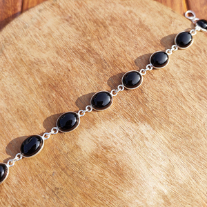 Pulsera de Obsidiana Negra Elegante Estilo Bohemio Unisex con Cadena Plateada, Ideal para Regalo - Product Image 5