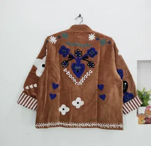 Chaqueta Bomber Unisex Hecha a Mano de Terciopelo Marrón con Bordado, Parches Florales Vintage, Estilo Boho Étnico, Ropa de Abrigo de Algodón para Otoño e Invierno - Product Image 6