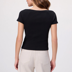 เสื้อยืดสตรีทแวร์/เสื้อยืดลำลองสำหรับผู้หญิง คอวี ดีไซน์ทันสมัย พร้อมโลโก้ที่ปรับแต่งได้ เสื้อยืดทรงหลวมสไตล์เกาหลี - Product Image 5