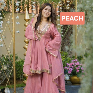 Ensemble Kurti Chinon de qualité export avec finitions et style haut de gamme - Product Image 1