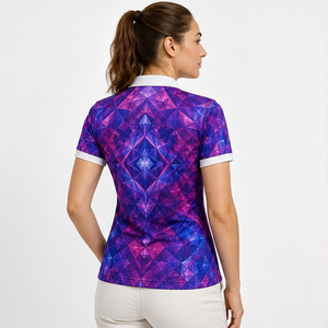 Polo Personalizado para Mujer con Estampado Caleidoscópico Morado y Magenta, de Secado Rápido, Transpirable, Manga Corta, Uniforme para Equipo de Golf WPS-0763 - Product Image 3