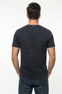เสื้อยืดผู้ชายขายดีที่สุด ลายฟอกสี  รับสกรีนโลโก้ คุณภาพสูง ผลิตจากโพลีเอสเตอร์/คอตตอน ทรงปกติ ระบายอากาศได้ดี - Product Image 6
