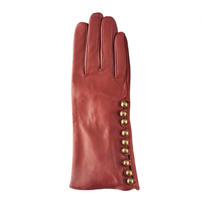 Gants de toilette vintage en cuir à manchette longue avec bouton, texture douce, pour cérémonies, activités extérieures et voyages - Product Image 3
