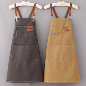 Tablier imperméable unisexe pour adultes, vert marine avec bordure en cuir et poches pour la cuisine - Product Image 6
