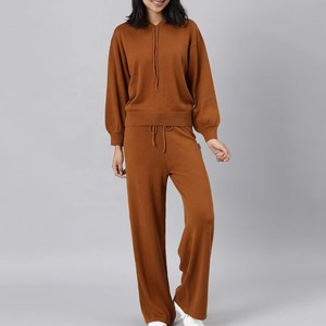 Conjunto Deportivo de Mujer con Capucha, Manga Larga, Color Sólido, Casual, Transpirable, Corte Holgado, 100% Algodón, Cierre con Cordón - Product Image 1