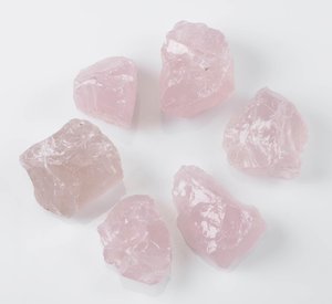 Piedras Preciosas Naturales de Cuarzo Rosa para Decoración de Uñas, Color Rosa, Tamaño Libre, Tratadas con Cera/Aceite, A K Gems - Product Image 2