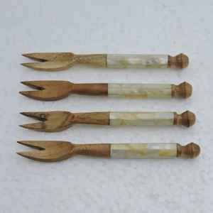 Ensemble de fourchettes en bois les plus vendues avec manche imprimé et finition polie pour les occasions spéciales, événements, restaurants, hôtels – Ensemble de couverts modernes - Product Image 5