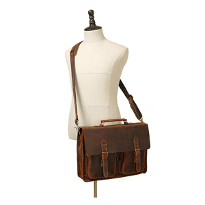 Bolso para Portátil de Cuero Genuino para Uso en la Oficina con Diseño Elegante y Calidad de Construcción Resistente - Product Image 1