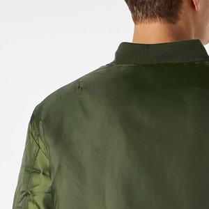 Veste bomber pour homme en nylon matelassé noir de haute qualité, épaisse, pour l'hiver, personnalisée, style Ma1 - Product Image 4