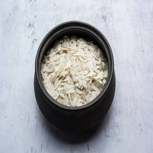Poha blanc cru indien fait main sans gluten, en vrac pour importateurs, distributeurs et détaillants recherchant un riz plat polyvalent - Product Image 5