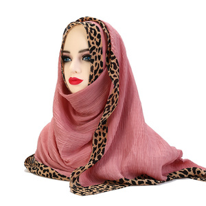 Nouveau Foulard Plissé Imprimé Léopard Hijab Islamique Uni Crêpé Foulard Femme Musulmane Bandana - Product Image 1