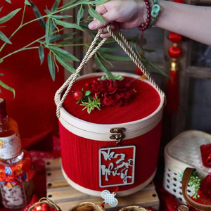 Cesta de Regalo de Bambú, Construcción Artesanal de Bambú de Primera Calidad para Empaque de Regalos y Decoración del Hogar, Vietnam - Product Image 1