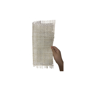 Malla de Ratán Natural Hexagonal de 7mm – Suministro de Vietnam para Muebles - Product Image 2