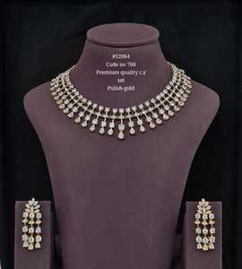 Ensemble collier et boucles d'oreilles en zircone cubique de qualité supérieure 12064, coupe poire, plaqué rhodium, bijoux de mariage pour femmes, style classique - Product Image 2