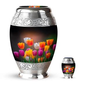 Urna Funeraria Floral Hecha a Mano de Excelente Calidad para Exhibición en Funerarias y Uso en Cementerios, Disponible para Exportación - Product Image 3