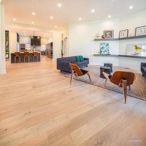 Piso de Madera de Roble Blanco de Ingeniería, de 2 Capas, con Sistema T&G, Certificación CARB P2 y JAS, Origen Vietnam - Product Image 3