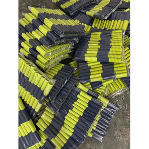 Nuevo Diseño de Empuñaduras para Bate de Cricket, Amarillo y Negro, Acolchadas y Protectoras, para Equipo de Cricket - Product Image 5