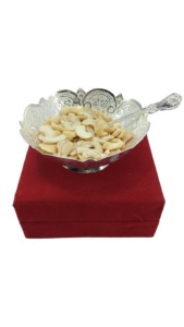 Latest Eco-Friendly Round Serving Bowl Silver Plated Metal Home and Table <b>Decor</b> <b>Item</b> Gift <b>for</b> Dry Fruit Storage - Product Image 2