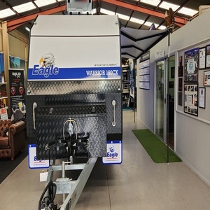 Caravane de voyage de luxe de 17 pieds, axée sur l'aventure, tout-terrain, construite selon les normes australiennes, conçue pour les longs voyages et le camping. - Product Image 4