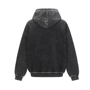 เสื้อสเวตเชิ้ตผ้าฟลีซมีฮู้ดขนาดใหญ่สำหรับผู้ชาย พิมพ์ลายตัวอักษรนูน กระเป๋าหน้า ทรงปกติ ใส่ได้ในฤดูใบไม้ร่วง - Product Image 2