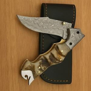 Cuchillo Plegable de Acero de Damasco Personalizado con Hoja Recta, Mango de Asta de Ciervo, Cuchillo de Bolsillo Táctico Multifuncional con Funda de Cuero para Exteriores - Product Image 4