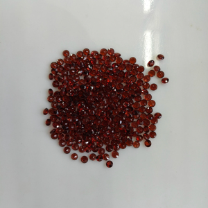 โกเมนสีแดงธรรมชาติ 3.25 มม. ทรงกลมเจียระไนแบบบริลเลียนท์ คุณภาพดีที่สุด พลอยเม็ดเดี่ยวสำหรับทำเครื่องประดับ - Product Image 2