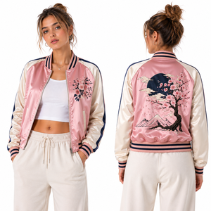Chaqueta Bomber Corta Personalizada para Mujer en Satén con Diseño de Cisne y Ribete Acanalado, Fabricante de Ropa al por Mayor con Marca Privada, MOQ Bajo - Product Image 4