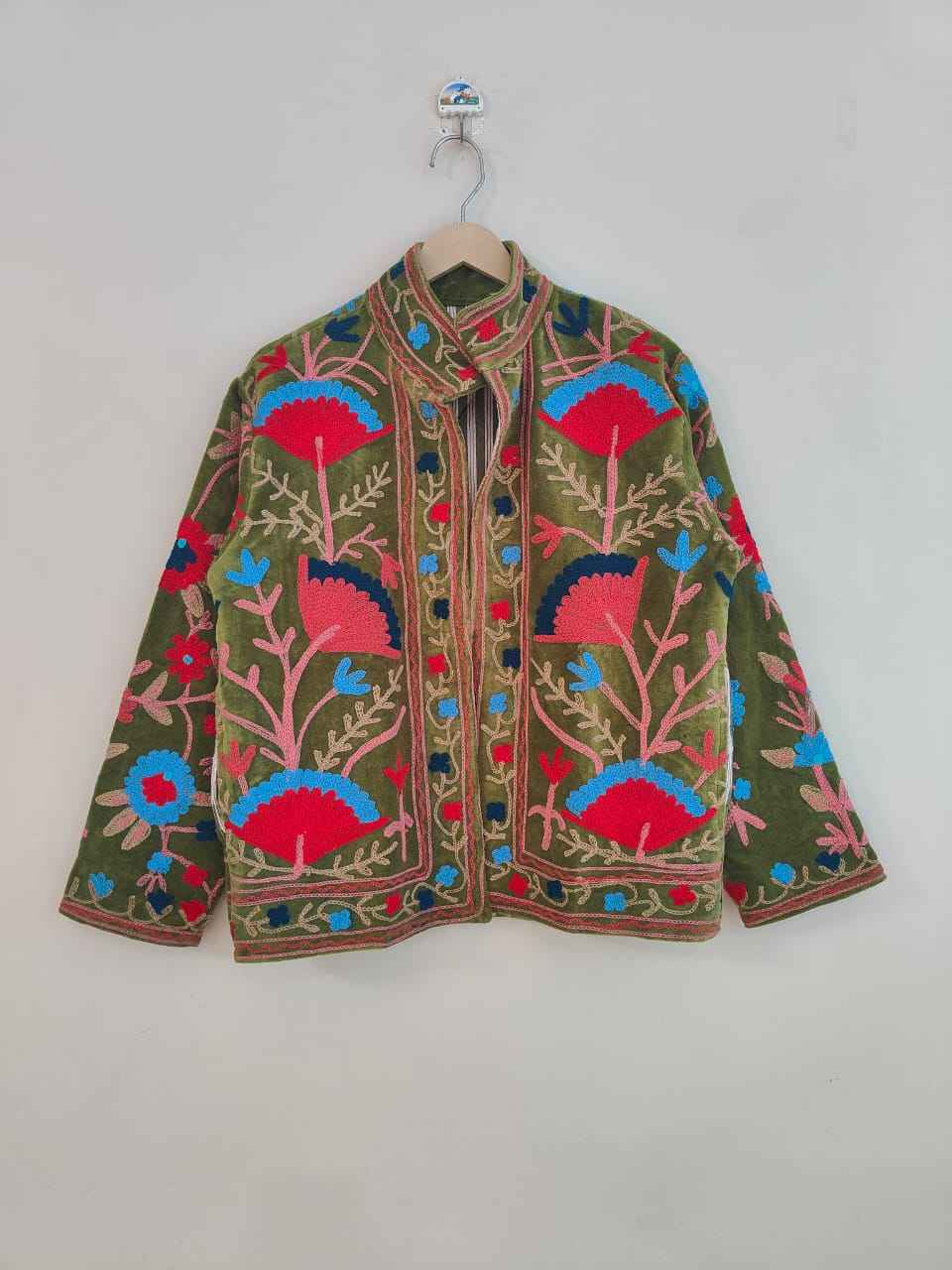 Comme le montre l'image