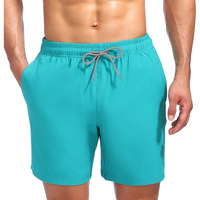 Elige tu estilo y talla con nuestra tabla de tallas de pantalones cortos de playa para hombre, desde XS hasta XXXL, desde talla regular hasta talla alta, y desde talla europea hasta talla americana.