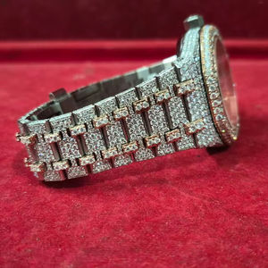 Reloj de Lujo con Diamantes Naturales y Moissanita, Cronógrafo con Cristal de Zafiro, Acero Inoxidable, Estilo Antiguo, Hip Hop, Movimiento de Cuarzo - Product Image 1