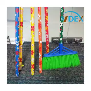 Vietnamese manufacturer of wooden broom stick bulk quantity supplier MOP STICK for everyday use in house