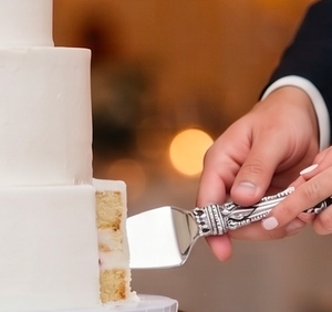 Stainless Steel <b>Cake</b> Knife With Ornate Design Handle Premium Flatware For Elegant <b>Cake</b> Serving Use And <b>Wedding</b> Use - Product Image 6