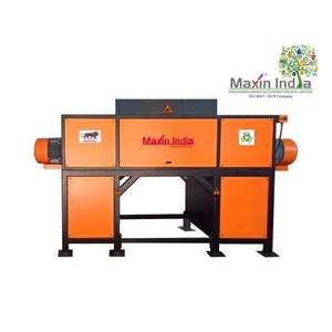 Broyeur de fibres de verre élégant et de qualité supérieure, semi-automatique à double arbre, capacité de 500 kg/h, machine de broyage de plastique pour usage industriel - Product Image 2