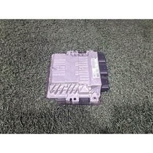 Module de commande moteur d'occasion GENUINE 9666681180 pour 3008 Phase I 2009-2013 - Product Image 2