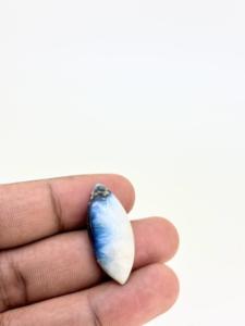 Piedra de Cristal Natural Premium al por Mayor, Piedra de Glaciar Blanca y Azul, Cabujón de Gema, Mezcla de Formas, Hilo de Piedras para Fabricación de Joyas - Product Image 3