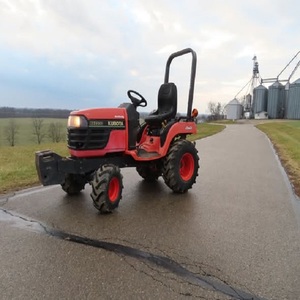 Tracteur compact Kubota BX de qualité supérieure disponible dès maintenant. Achetez maintenant pour une livraison rapide et des solutions agricoles efficaces. - Product Image 4