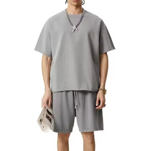 Ensemble de survêtement vintage streetwear d'été deux pièces unisexe 100 % coton délavé à l'acide, ensemble personnalisé t-shirt et short pour homme - Product Image 4