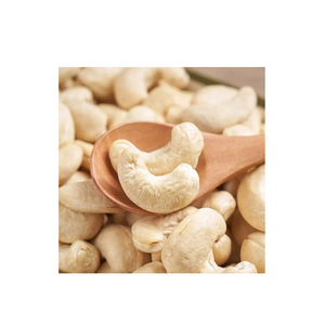 Nueces de Anacardo Crudas Orgánicas Vietnamitas al por Mayor, Grado A - Product Image 3