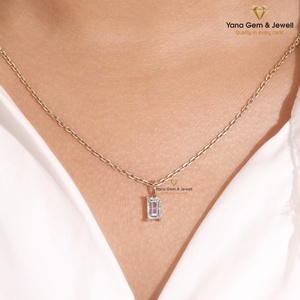 Pendentif en or jaune massif 14 carats personnalisé avec initiale B, diamant cultivé en laboratoire CVD de couleur F, clarté VS1, 1,00 carat, pour femme - Product Image 3