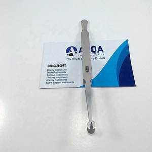 Pinza de Acero Inoxidable para Labret con Bloqueo y Punta Fina para un Agarre Seguro, Uso Profesional en Piercings, Venta al por Mayor - Product Image 2