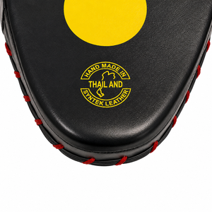 Mitaines de frappe Focus Mitts en cuir véritable noir de qualité supérieure, forme ergonomique, protection ultime pour l'entraînement de boxe, kickboxing et Muay Thai - Product Image 4