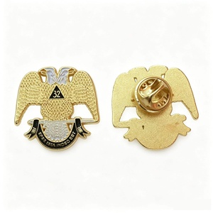 Pin de Solapa Personalizado con Diseño de Águila del Rito Escocés de 32 Grados, Chapado en Oro, Esmalte Suave, Insignia Metálica Masónica, Fabricante OEM - Product Image 1