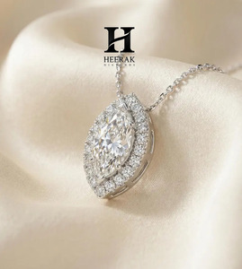 Pendentif en forme de marquise avec cluster de diamants en or blanc 14 carats, collier en diamant cultivé en laboratoire certifié IGI pour femmes, bijoux fins - Product Image 3