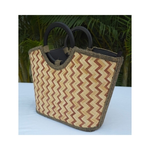 Sac à main rectangulaire en bambou fait main, écologique, léger et durable avec fermeture éclair, capacité 3L+, idéal pour les voyages et l'usage quotidien - Product Image 3